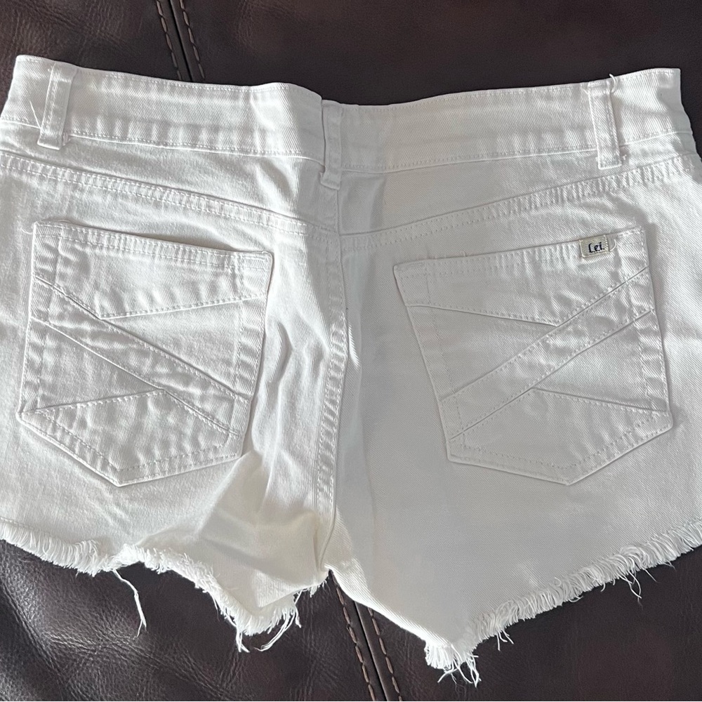 L.E.I white jean shorts size 13